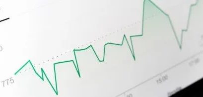 Correlation相关性  VS Regression回归：它们有什么区别？